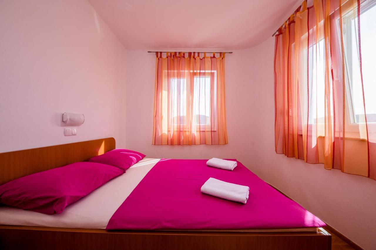 Zeljko Apartmani Lopar Exterior foto