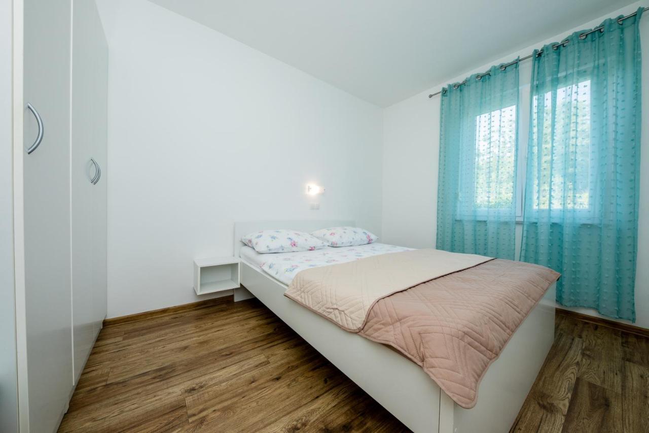 Zeljko Apartmani Lopar Exterior foto
