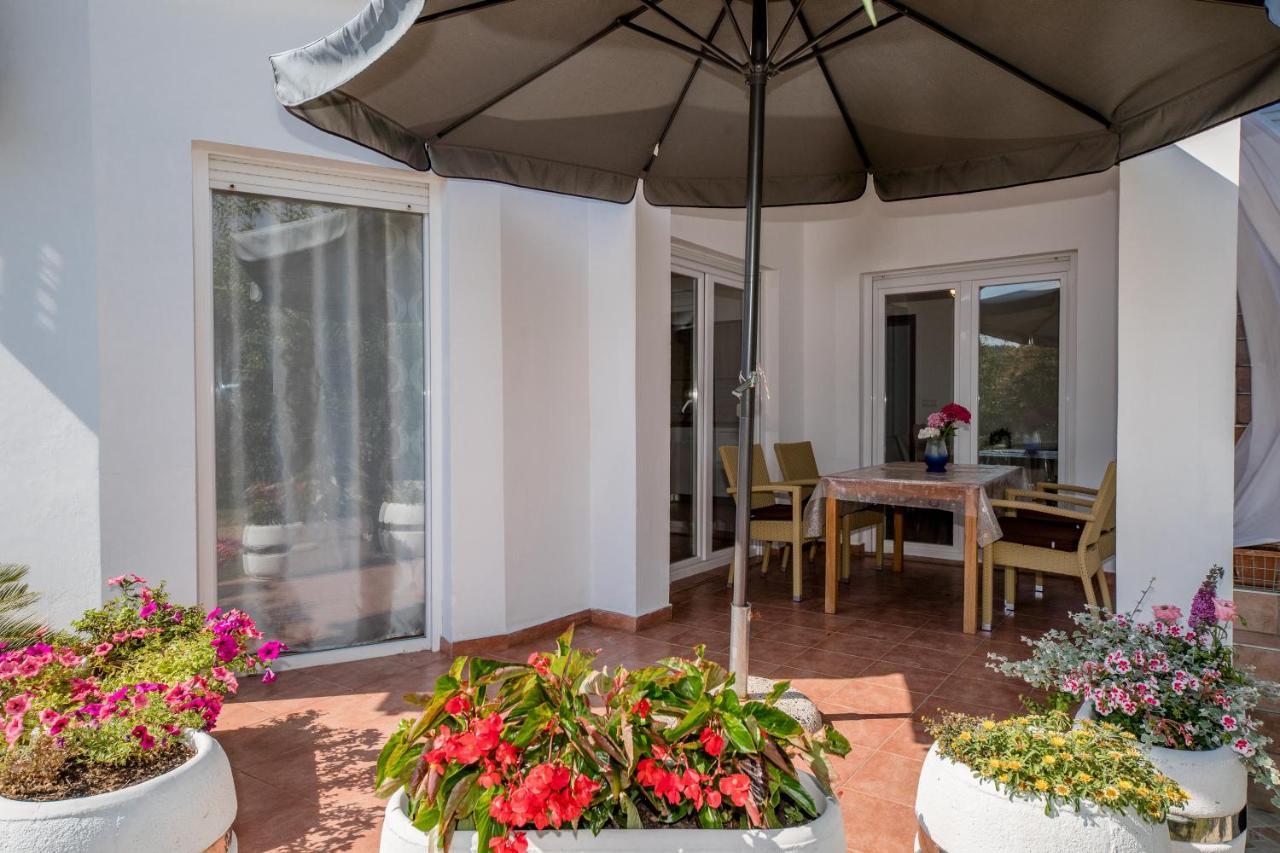 Zeljko Apartmani Lopar Exterior foto
